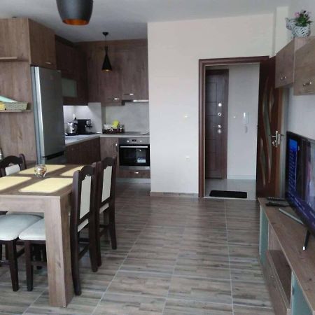 Nev Apart New Velingrad Buitenkant foto