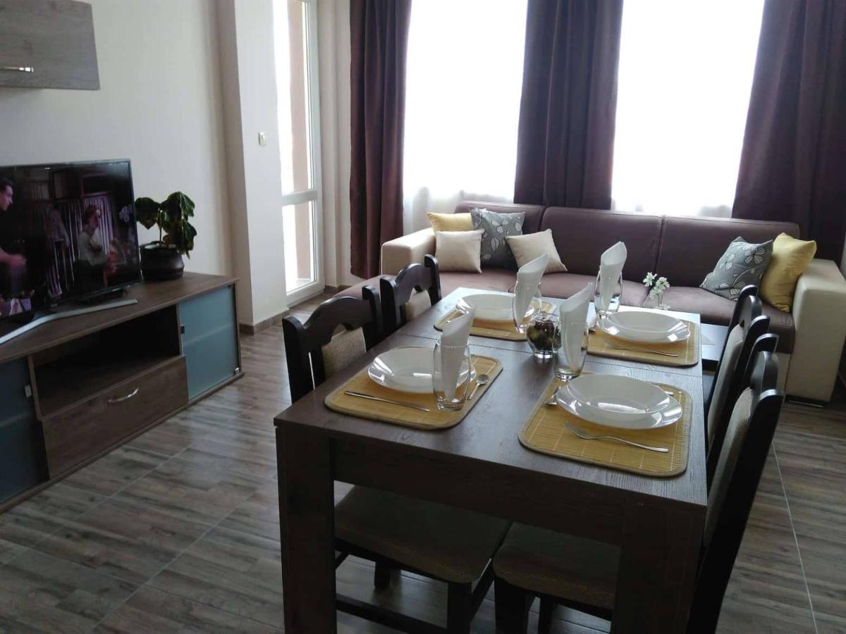 Nev Apart New Velingrad Buitenkant foto