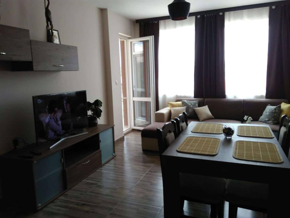 Nev Apart New Velingrad Buitenkant foto